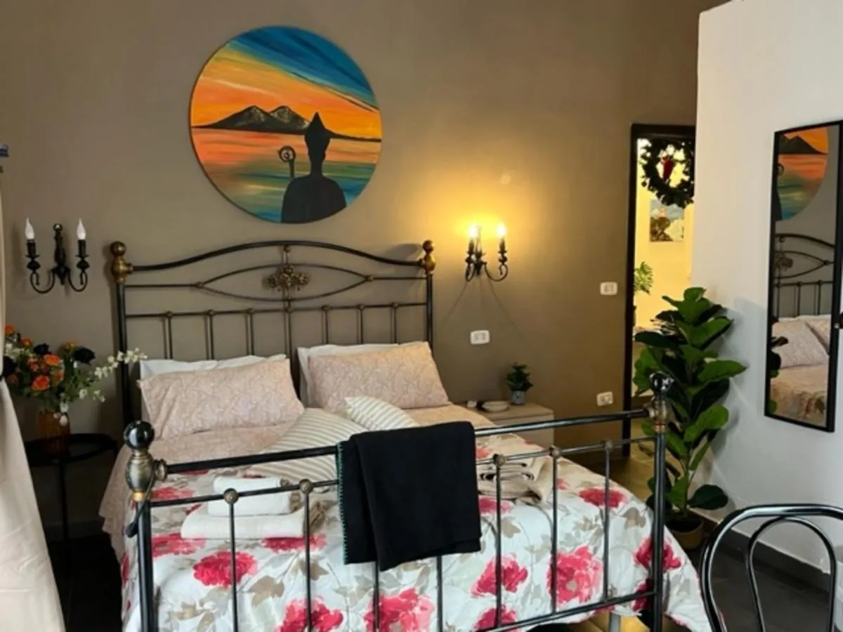 Apartment La Porta Accanto Naples Italy