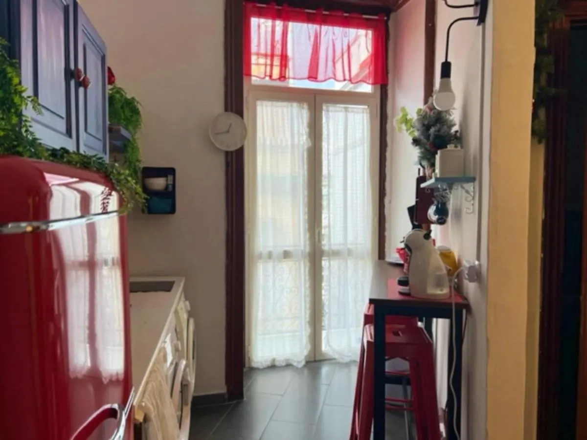 Apartment La Porta Accanto Naples Italy
