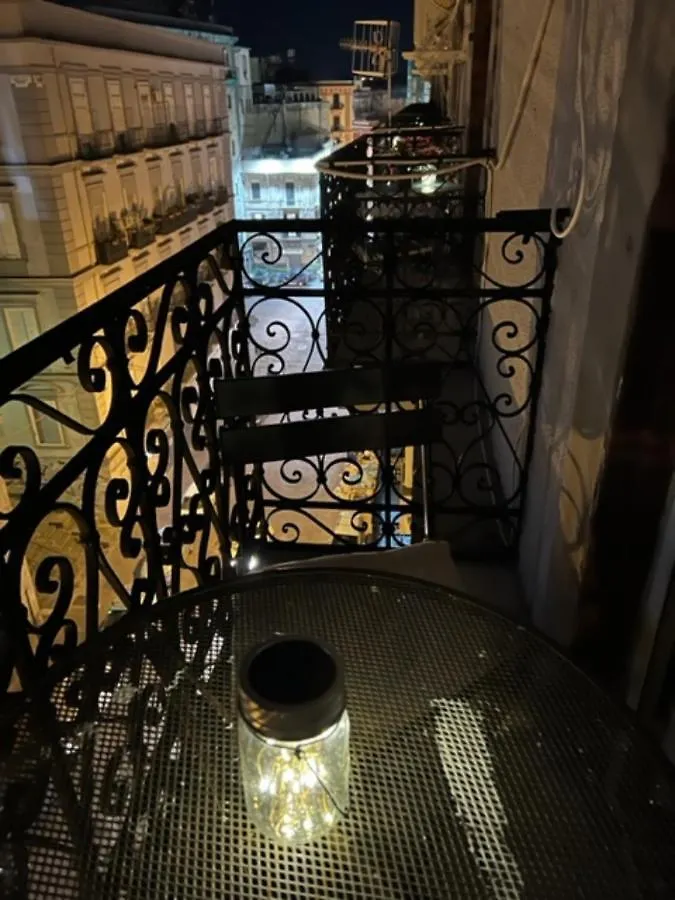 La Porta Accanto Naples Apartment