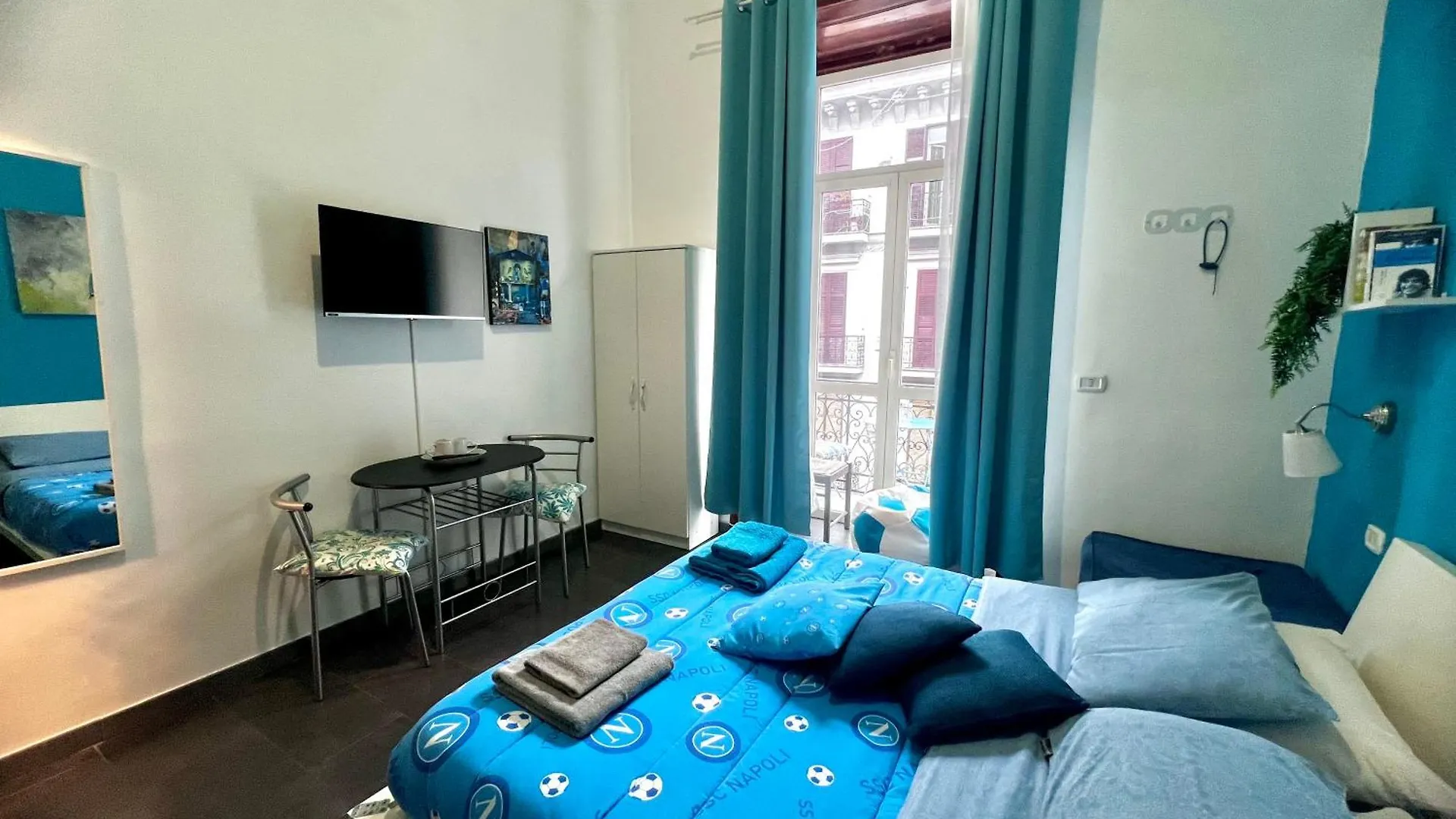 Appartement La Porta Accanto Napels
